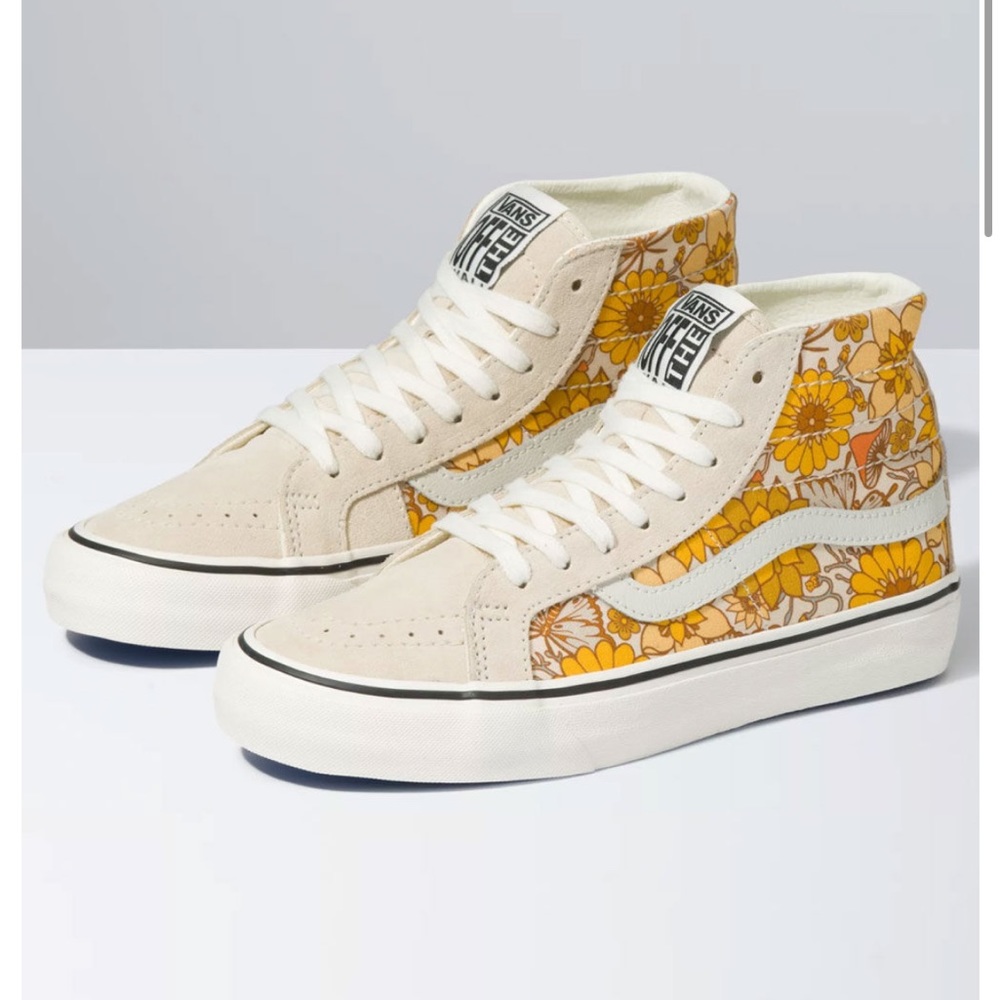 VANS Trippy Floral Womens Sk8-Hi 38 Decon SF Shoes!